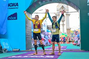 BIB: 241
                            <button type="button" onclick="openModal(24883245)" class="btn btn-primary btn-sm float-right btn-popup" data-toggle="modal" data-target=".modal-high-quality">
                        <i class="fas fa-shopping-cart"></i> Add to Cart
                    </button>
                                            <button type="button" onclick="isThisMe(24883245, true)" class="btn btn-success btn-sm float-right btn-popup btn-isme hidden" data-toggle="tooltip" data-placement="bottom" title="นี่คือรูปของคุณใช่ไหม คลิกที่นี่เพื่อเอาเข้าอัลบั้ม">
                        <i class="fas fa-plus"></i> Add to album
                    </button>
                    <button type="button" onclick="isThisMe(24883245, false)" class="btn btn-warning btn-sm float-right btn-popup btn-isnotme hidden">
                        <i class="fas fa-ban"></i> Remove from album
                    </button>